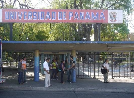 Universidad de Panamá.