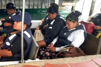 Viajeros este sabádo 01 de noviembre se trasladaban por mar en los distisntos puertos del país.