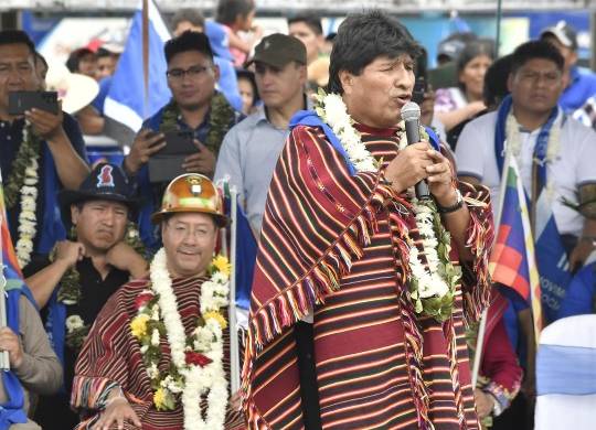 l expresidente de bolivia, Evo Morales.