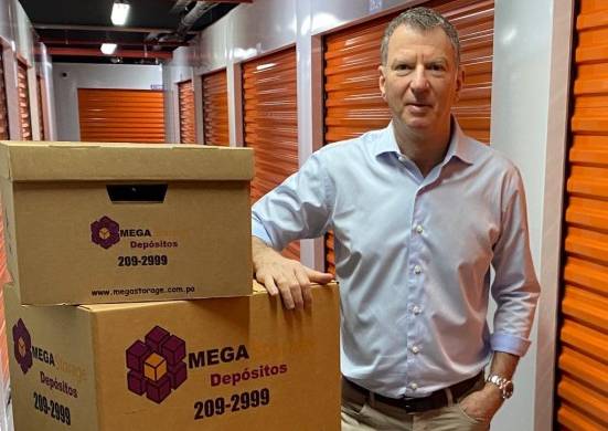 El economista y CEO de Mega Storage David Naimark.