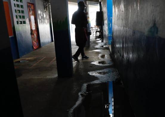 La evaluación de los 30 centros educativos del circuito revela deficiencias críticas en infraestructura y servicios esenciales.