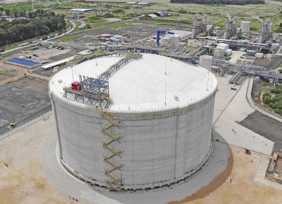 El tanque puede almacenar suficiente gas para abastecer la región.