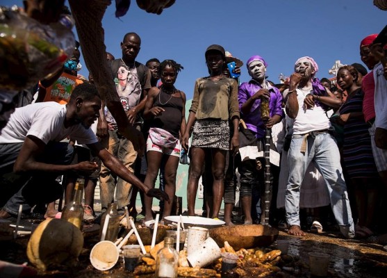El Fete Gede, el día de los muertos de los fieles del vudú en Haití