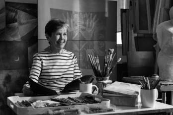 Constance Ann Calderón de Augrain, conocida como ‘Coqui’ Calderón’, dejó un legado imborrable en el arte contemporáneo panameño.