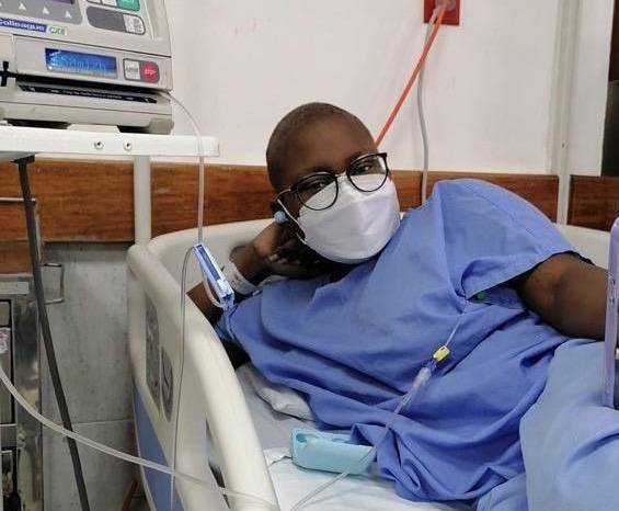Diana se sometió a seis sesiones de quimioterapia y a hospitalizaciones de cuatro o cinco días.
