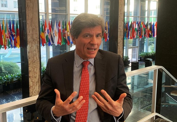 Foto de archivo del subsecretario del Departamento de Estado de Estados Unidos para Crecimiento Económico, Energía y Medioambiente, José Fernández.