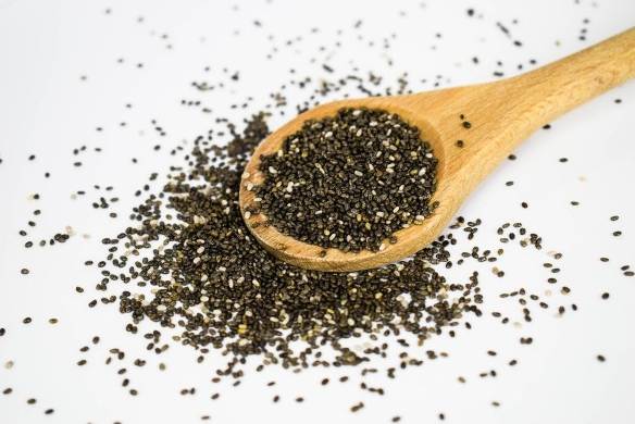 La fiebre por la semilla de chía es un beneficio a la reducción de grasas en el cuerpo.