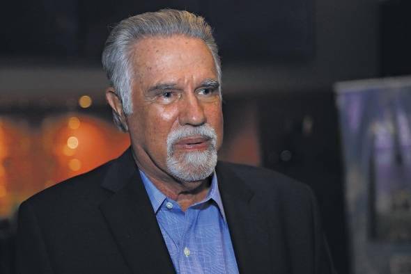 El autor panameño defiende el fortalecimiento de los lazos con Colombia y rechaza las declaraciones de Donald Trump sobre el Canal, al tiempo que insta a Panamá a liderar con visión regional.