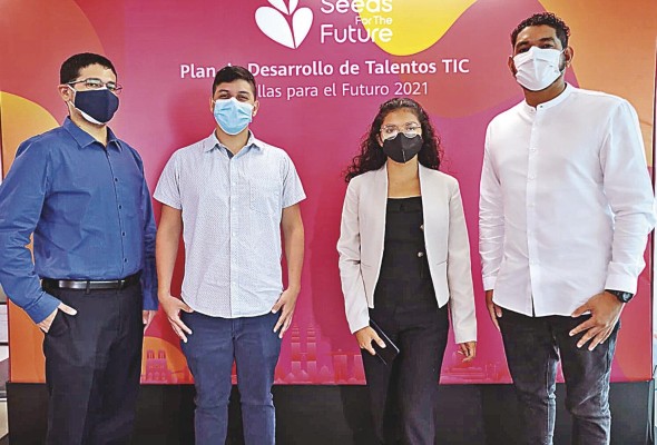 Raúl Ramírez, Edgardo Vaca, Ednita González y Rey De La Rosa