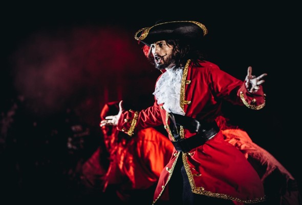 Leonte Bordanea personificó al pirata Henry Morgan