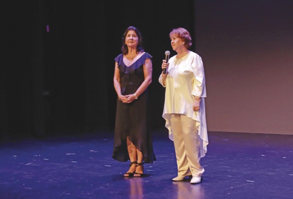 Arlene Lachman y Nancy Calvo