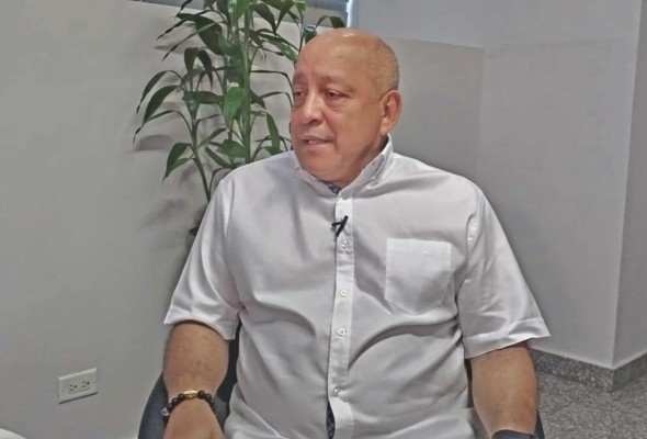 Crispiano Adames, presidente de la Asamblea Nacional y aspirante presidencial.