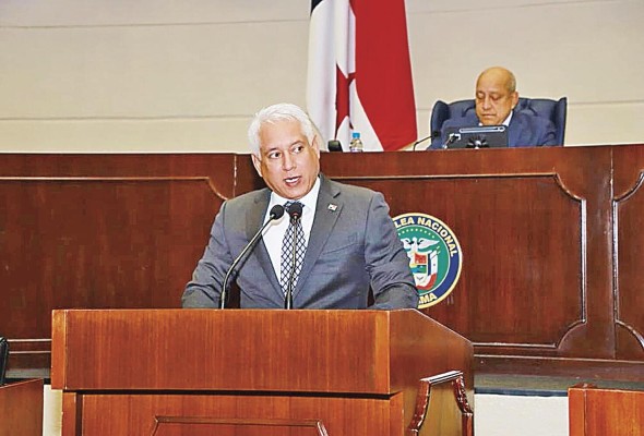 José Simpson, ministro de la Presidencia