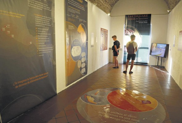 Una exposición en México plantea la relación entre los terremotos y el arte
