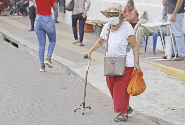 El paseo despreocupado ante el coronavirus