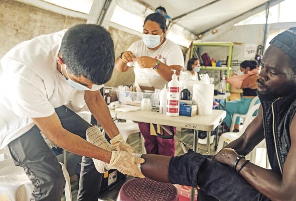 Grupos nacionales e internacionales brindan asistencia humanitaria en Panamá.