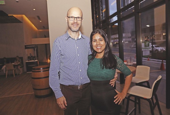 Remón Van de Paal y Sandra Luy de Van de Paal