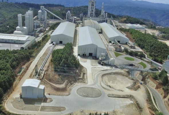 Vista aérea de la planta San Miguel, ubicada en el municipio de San Juan Sacatepéquez.