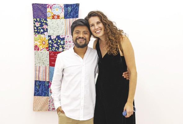 La fotógrafa Tova Katzman y el periodista Daniel Molina fueron los curadores de la muestra.
