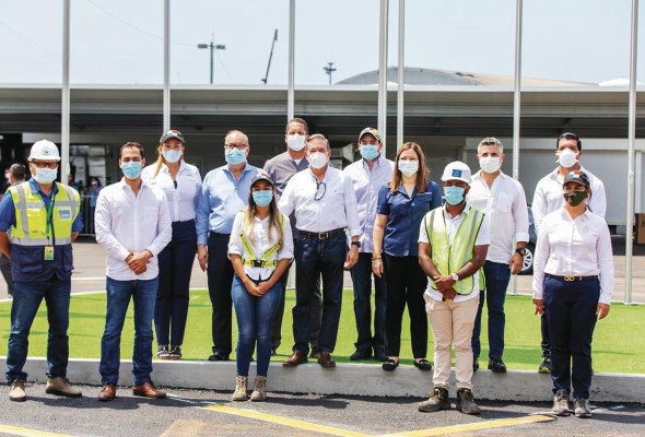 Entrega de llaves del Hospital Integrado Panamá Solidario