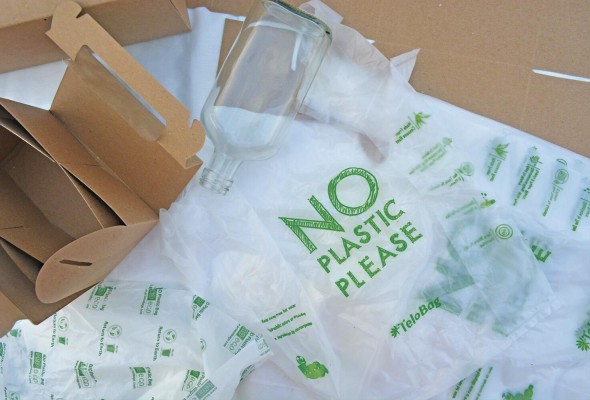 Muestras de las bolsas biodegradables de yuca.