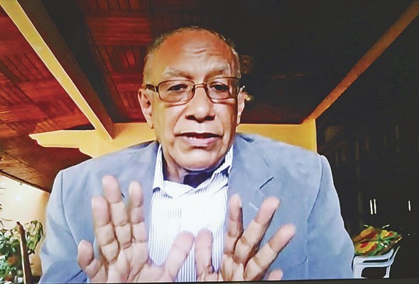 'El Gobierno cubano verá cómo se arregla con sus médicos, nosotros queremos que nos solucionen'