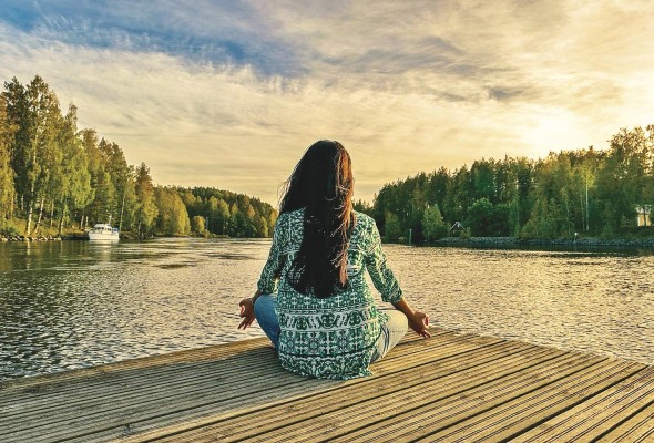 La meditación es una gran forma de calmarse y entrenar la paciencia.