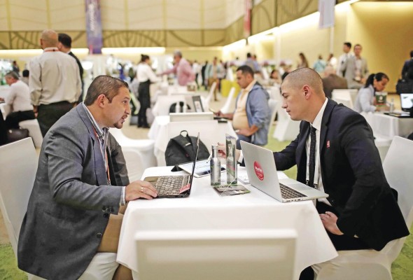 El clima de negocios en Latinoamérica sigue desfavorable por temor a la covid-19