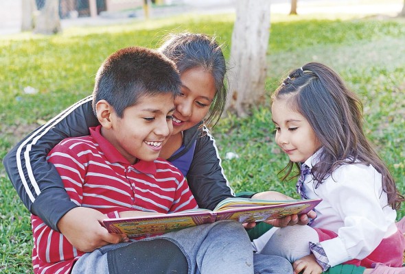 La pandemia aceleró la educación híbrida, con grandes retos como la desigualdad en el acceso a la tecnología sin las bondades de la presencialidad.