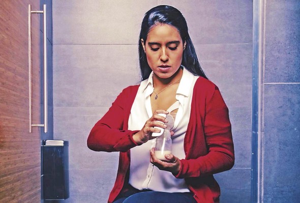 Las salas de lactancia son un derecho que toda mujer tiene, de acuerdo con la ley en Panamá.