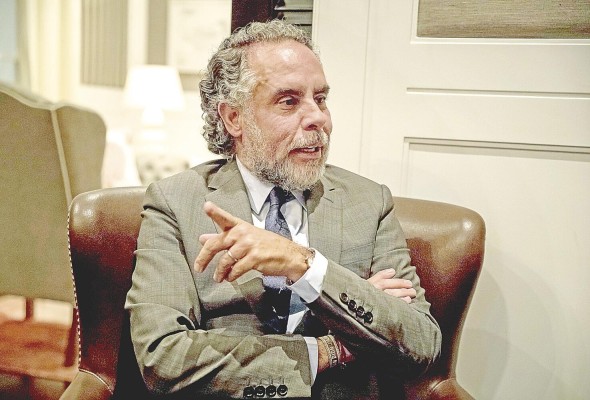El embajador de Colombia en Venezuela, Armando Benedetti