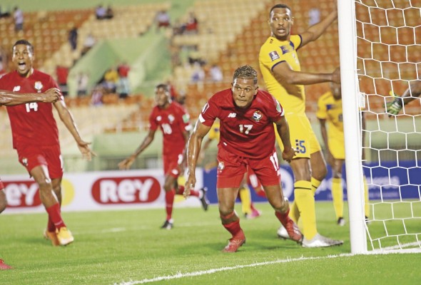 Catuy ante Barbados y Fajardo frente a Dominica, protagonistas de dos goles claves cuando los partidos entraban en su último tramo.