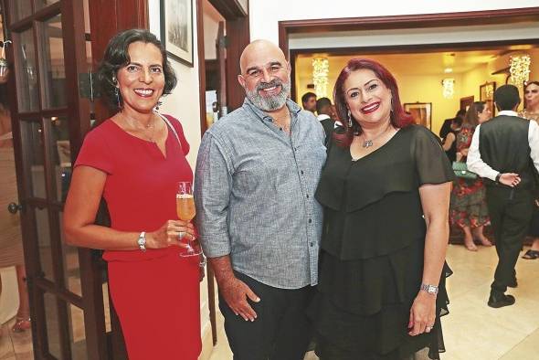 Amarilis Ulloa, Reinaldo Jiménez, Oris de Jiménez