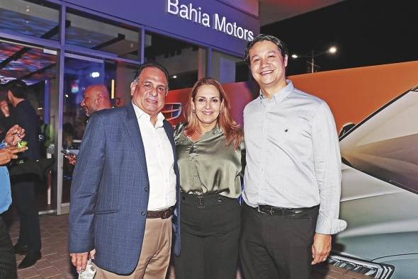 Juan Mckay, Gabriela Premner, Edgardo Della Sera
