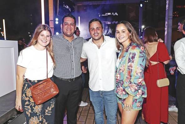 Isabella Mejía, Alejandro Sánchez, Mark Batti, María Victoria de León