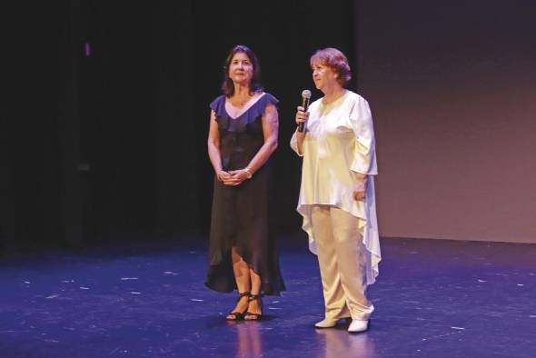 Arlene Lachman y Nancy Calvo