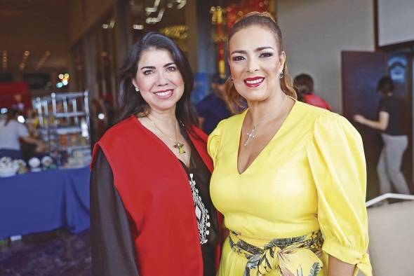Carla de De Sanctis y Claudia de Rosas