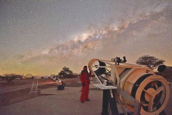 Expedición de astroturismo en el desierto de Atacama, en Chile,