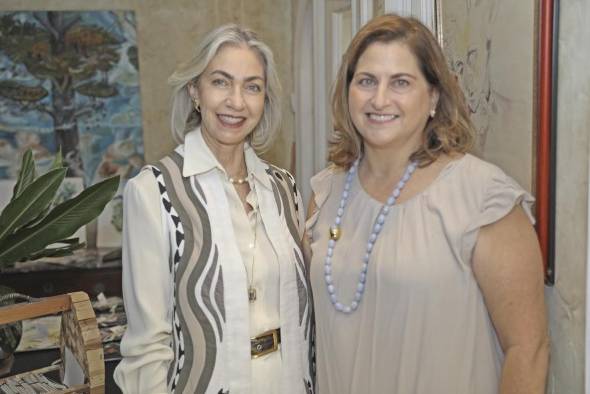 Marisa Midolo y Liza Henríquez
