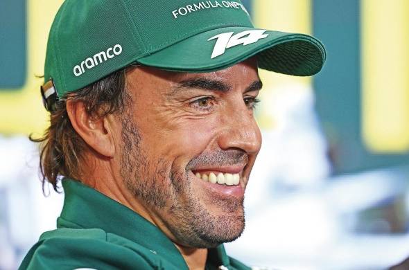 Fernando Alonso durante la rueda de prensa previo al GP de Australia.