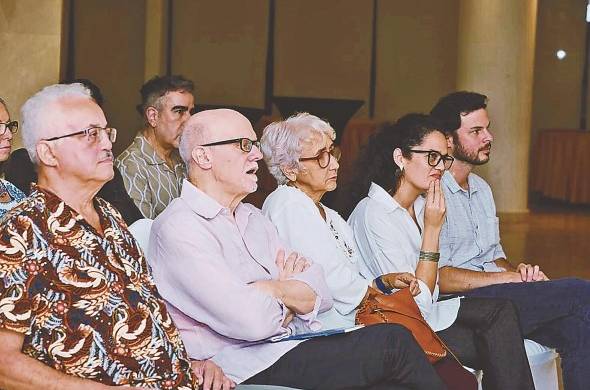Los premios están dedicados a realzar la literatura nacional en Panamá.