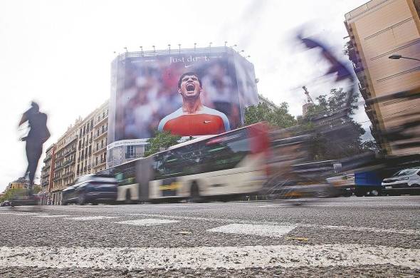 Anuncio de Nike en Barcelona en el que aparece Alcaraz