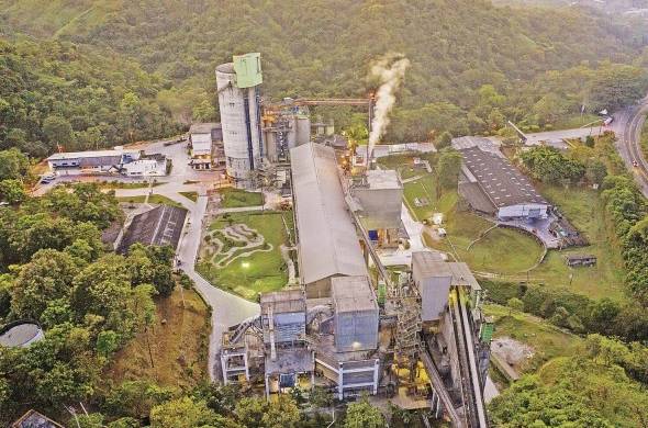Imagen de la planta de cemento en la provincia de Colón.