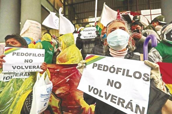 Parte de la sociedad boliviana celebró este lunes la inhabilitación de la candidatura al Senado de Evo Morales. Por primera vez en 23 años quedó fuera de una elección nacional.