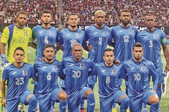 La Selección de Honduras dirigida por el entrenador uruguayo Fabián Coito, cosechó buenos resultados en la Copa Naciones ocupando el tercer lugar y mostrando un alto nivel. En la foto en su último partido amistoso ante México previo a la Copa Oro.