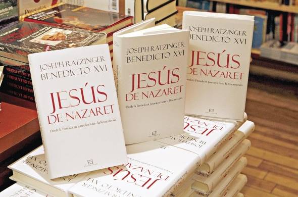 Parte del libro de Benedicto XVI Jesús de Nazaret, que va desde la entrada en Jerusalén hasta la Resurrección,