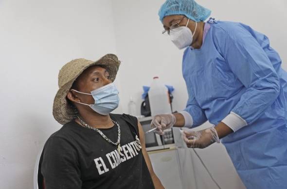 El plan de vacunación que lleva adelante el gobierno promete cerrar julio con casi el 50% de los panameños vacunados, al menos con una dosis.