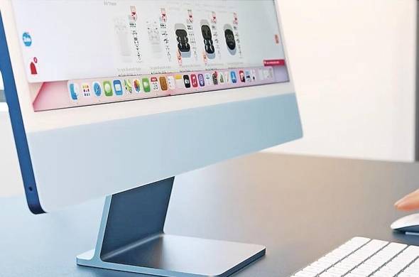 El computador iMac, creado por Steve Jobs, marcó el inicio de una revolución en el mundo de la tecnología.