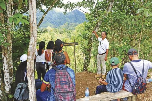 Según la OMT, promover el turismo en zonas rurales distribuye los beneficios del sector de forma más amplia entre las regiones y su población.