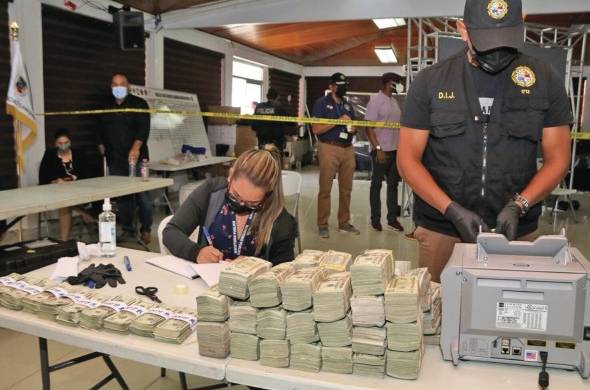 La confiscación de hace unos días rompió récords de decomiso de dinero, según el procurador.